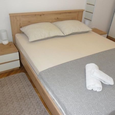 Apartman Ljubica 特罗吉尔 外观 照片