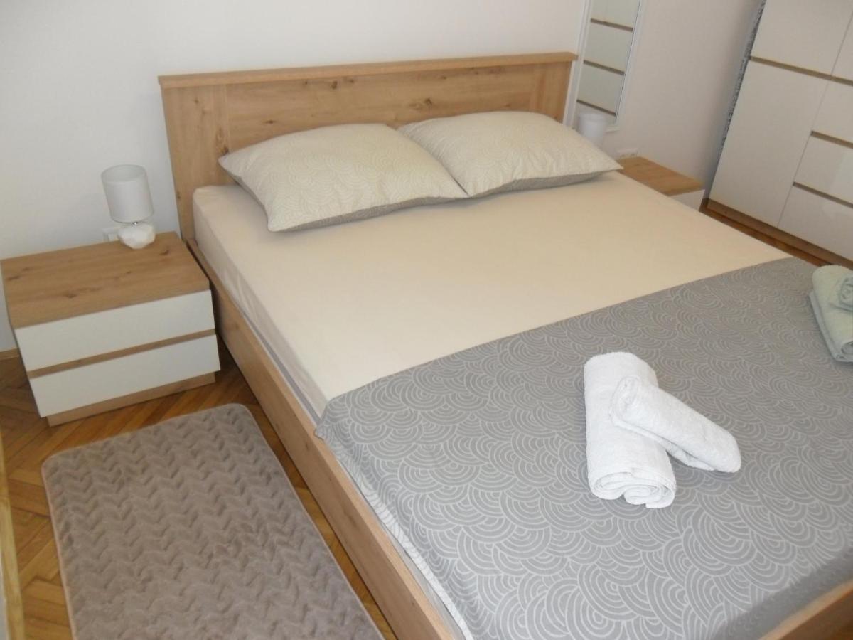 Apartman Ljubica 特罗吉尔 外观 照片