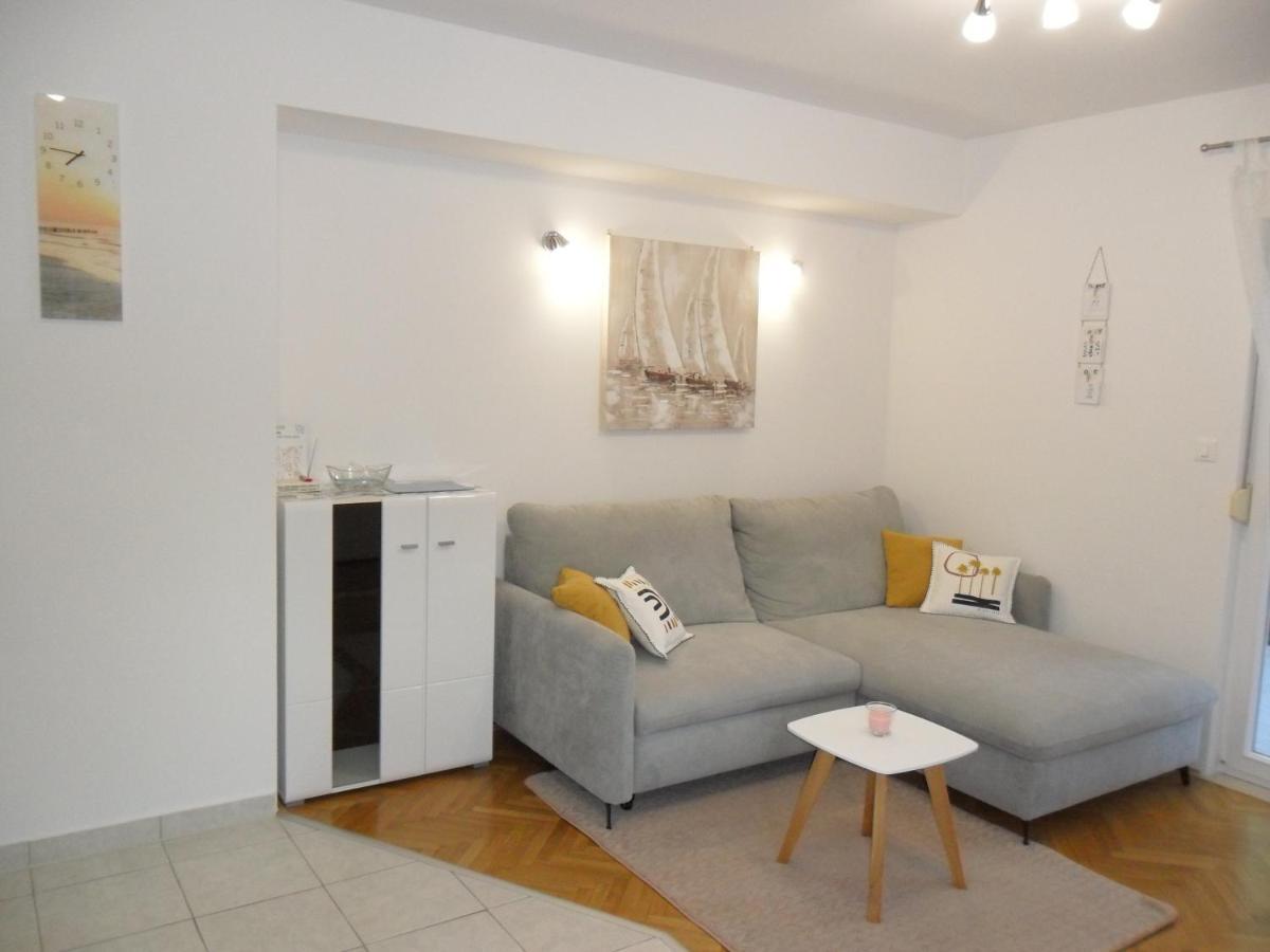 Apartman Ljubica 特罗吉尔 外观 照片